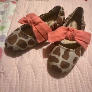 Sam Edelman Stylish Kids Shoes with Bow Accent